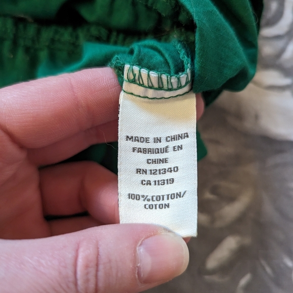 Woman's Top - Picture 10 of 10